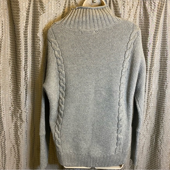 GAP Chunky Gray Cable Knit Turtleneck Sweater Mock Neck Medium - Picture 2 of 8